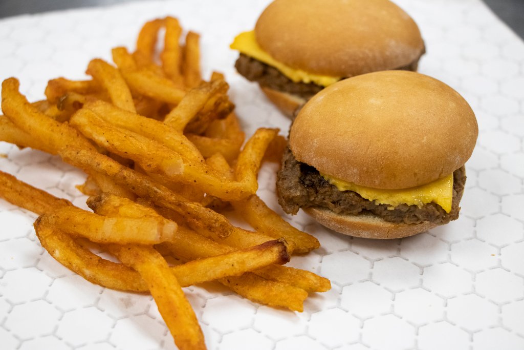 Burgers and fried prepared in CVap oven - multitasking is easy