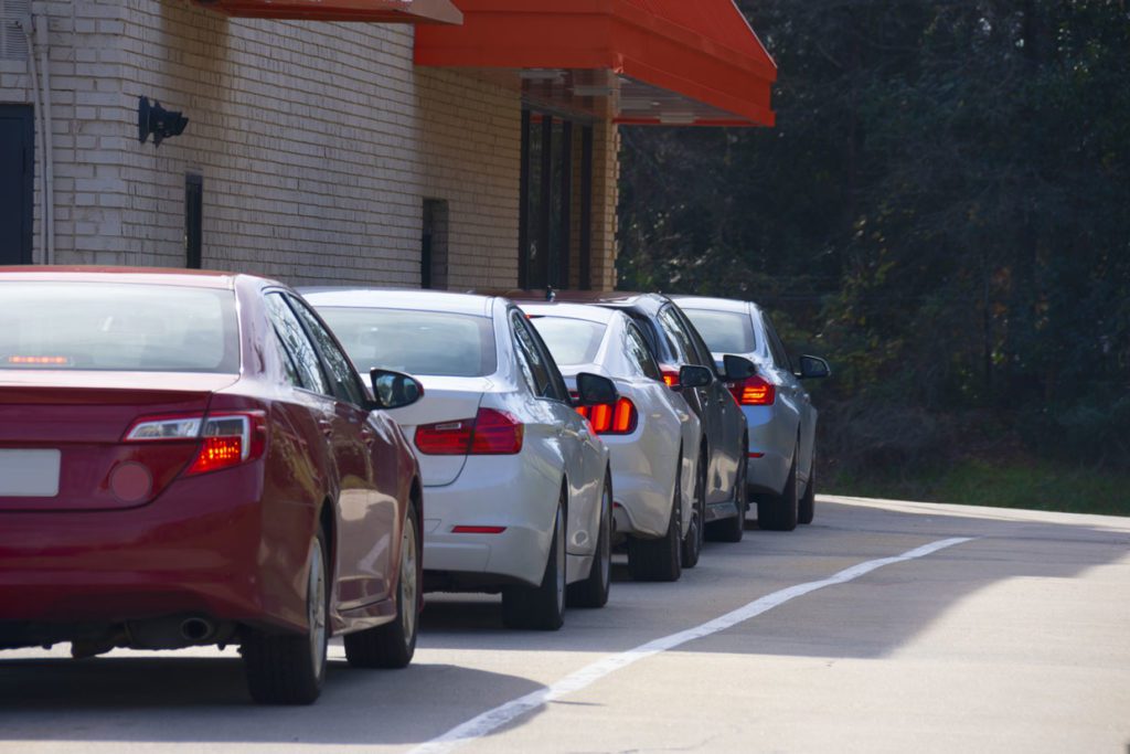 labor issues stretch drive thru lines