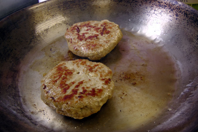 searing turkey burgers